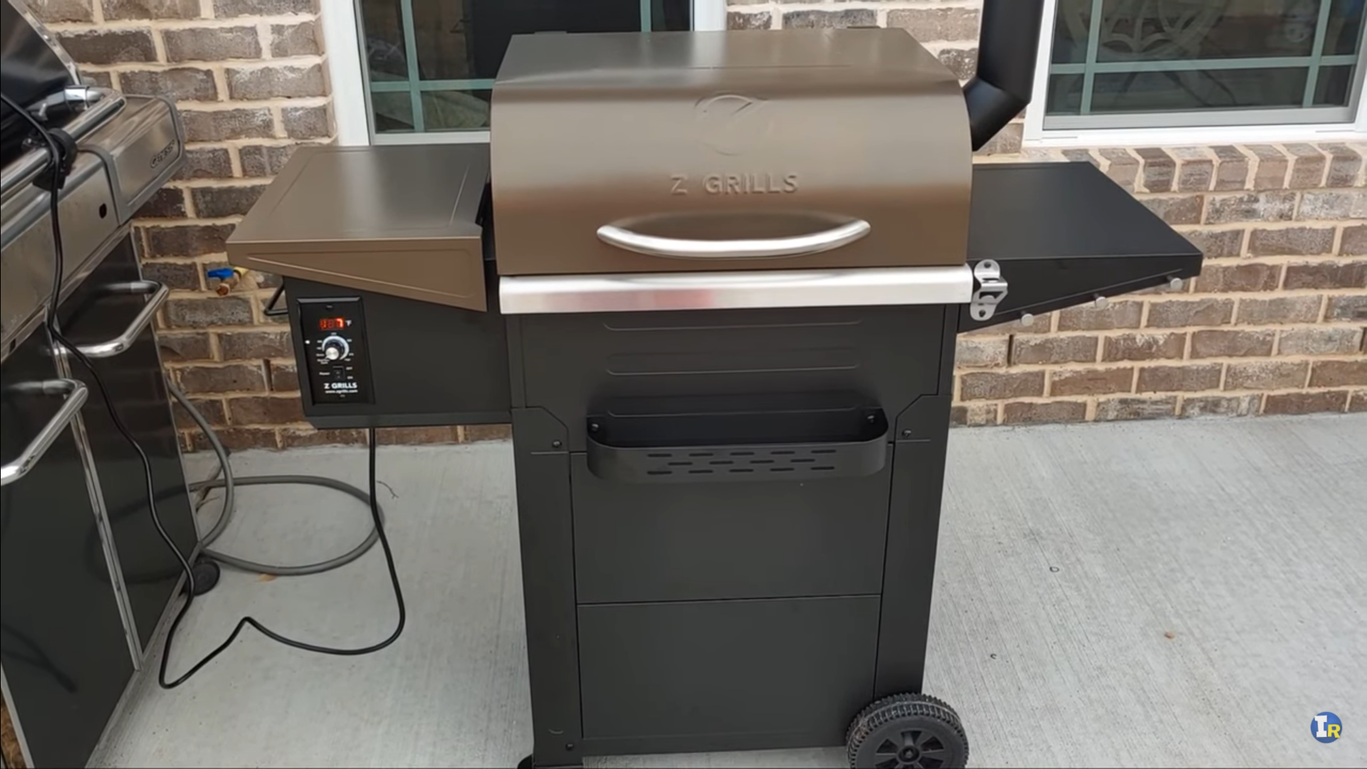 Z Grills 600 Series Review